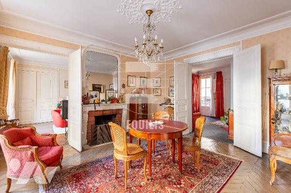 AUTEUIL- APPARTEMENT FAMILIAL – TRAVERSANT - 4 PIÈCES - IDÉALEMENT SITUÉ – CAVE – 97M2