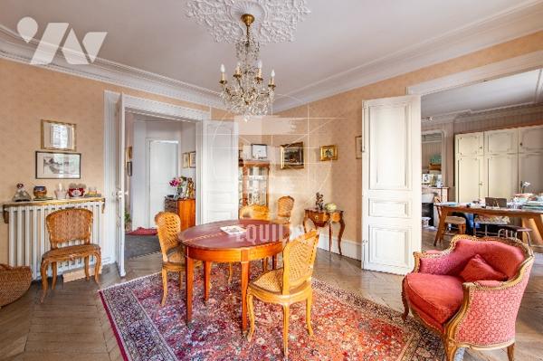 AUTEUIL- APPARTEMENT FAMILIAL – TRAVERSANT - 4 PIÈCES - IDÉALEMENT SITUÉ – CAVE – 97M2