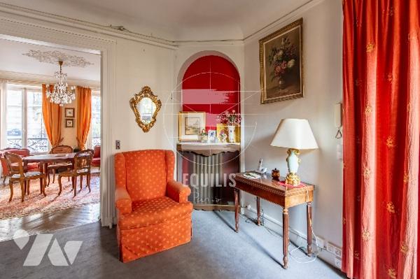 AUTEUIL- APPARTEMENT FAMILIAL – TRAVERSANT - 4 PIÈCES - IDÉALEMENT SITUÉ – CAVE – 97M2