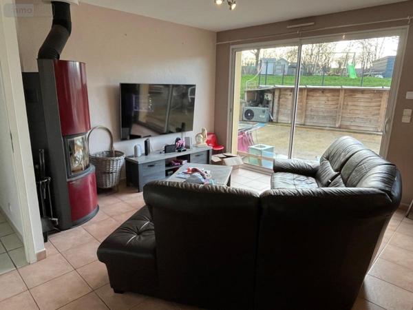 Maison à vendre à Sainte-Jamme-sur-Sarthe dans la Sarthe (72380), ref : 72126-3109