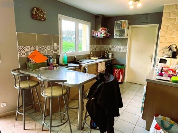 Maison à vendre à Sainte-Jamme-sur-Sarthe dans la Sarthe (72380), ref : 72126-3109