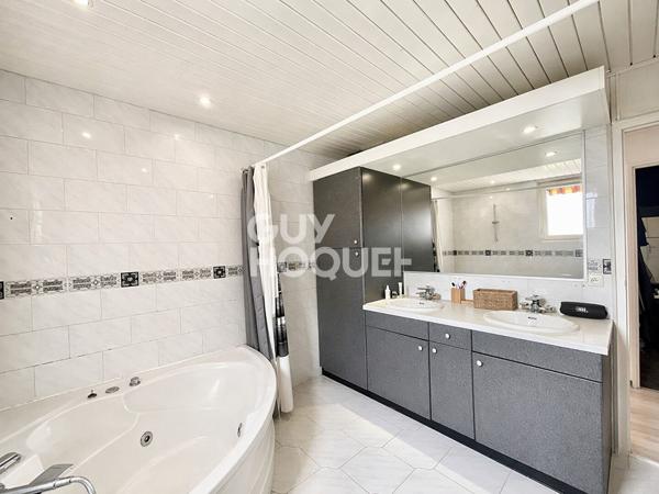 Maison SCLOS CONTE5 pièces 111.65 m2