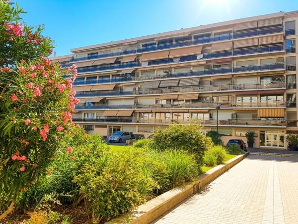 Aix en Provence / Tour d'Aygosi : Appartement 93m² avec grande terrasse