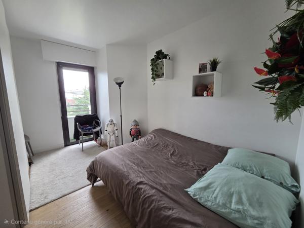 NANTES, EXCEPTIONNEL T4 ROOFTOP avec TERRASSE DE 90 M² et CHEMINEE, GARAGE DOUBLE et CAVE