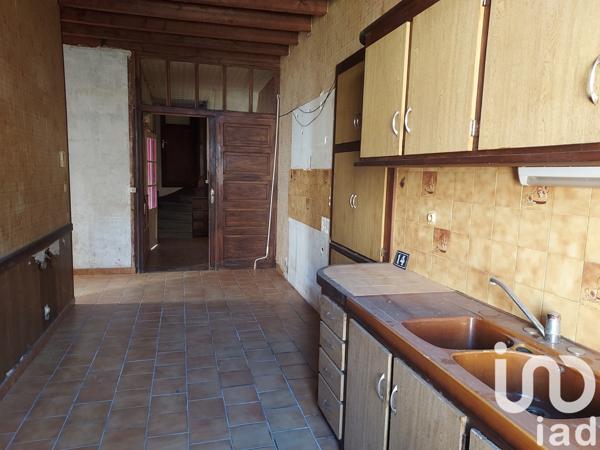 Maison 6 pièces de 300 m² à La Rochefoucauld (16110)