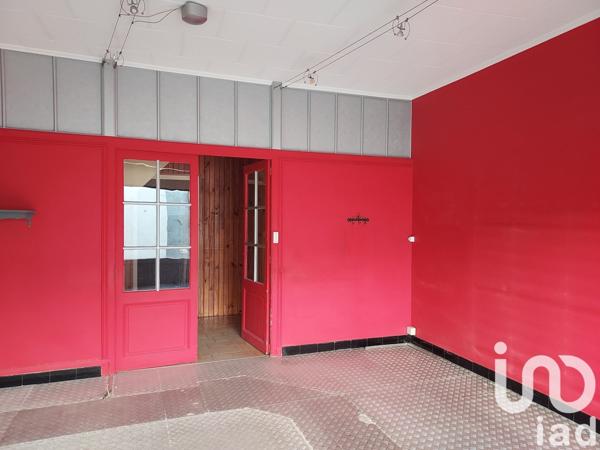 Maison 6 pièces de 300 m² à La Rochefoucauld (16110)