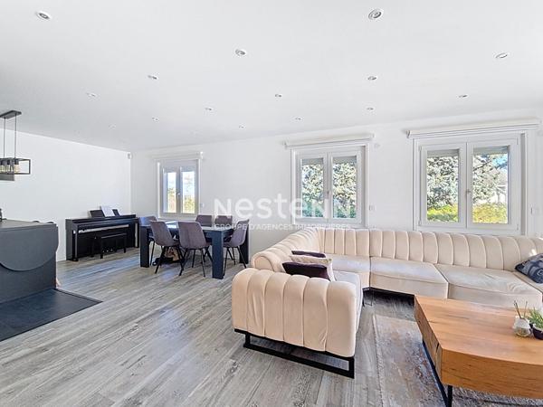 Maison familiale divisible à 200 mètres de la gare de DREUX : maison divisible en 2 lots, possibilité de diviser maison, terrain à bâtir et grange à rénover