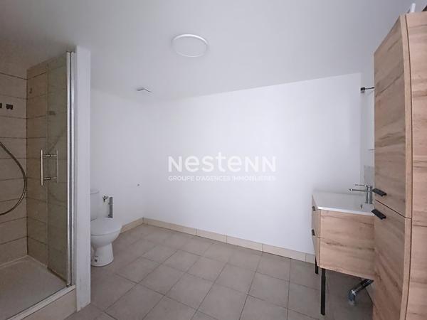 Maison familiale divisible à 200 mètres de la gare de DREUX : maison divisible en 2 lots, possibilité de diviser maison, terrain à bâtir et grange à rénover