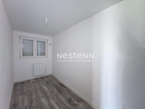 Maison familiale divisible à 200 mètres de la gare de DREUX : maison divisible en 2 lots, possibilité de diviser maison, terrain à bâtir et grange à rénover