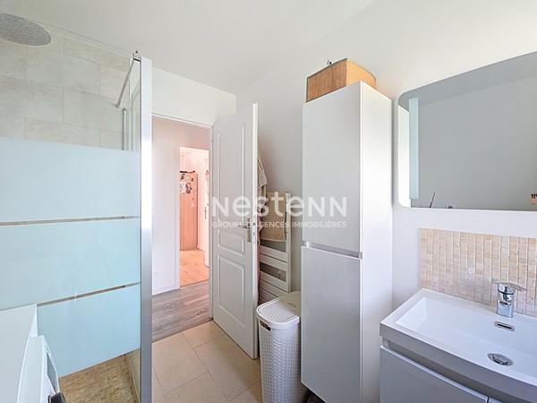 Maison familiale divisible à 200 mètres de la gare de DREUX : maison divisible en 2 lots, possibilité de diviser maison, terrain à bâtir et grange à rénover