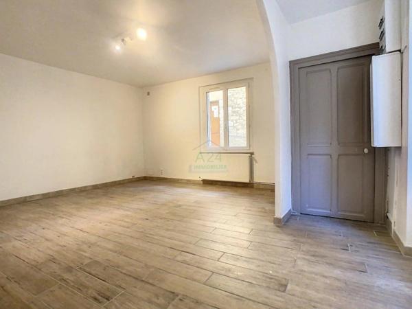 Location Maison 4 pièces 99 m2 à Saint-Cyprien