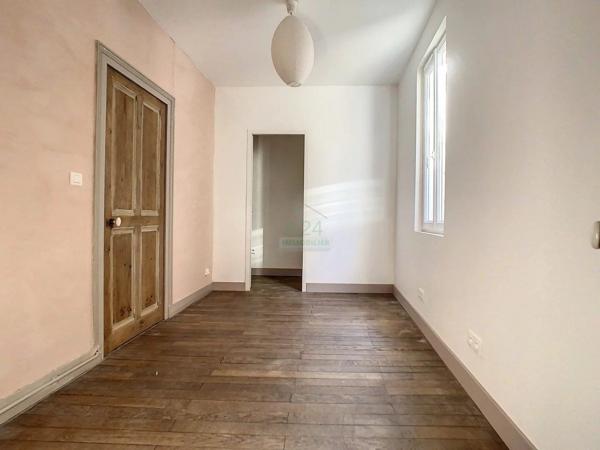 Location Maison 4 pièces 99 m2 à Saint-Cyprien