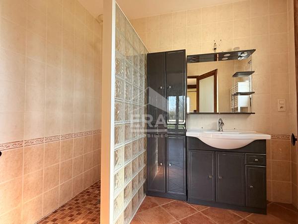 Au coeur d'un écrin de verdure de 3 hectares