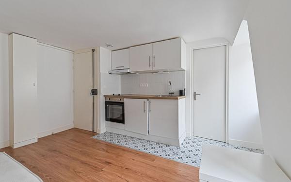 Appartement à louer    2 pièces • 24,37 m2 Clichy