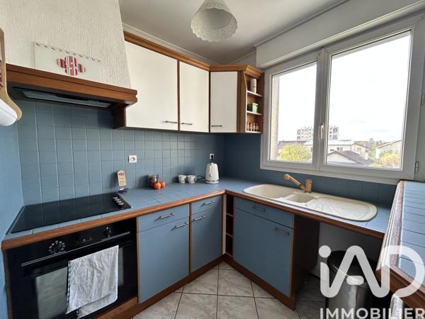 Location appartement 2 pièces 39 m² Les Pavillons-sous-Bois