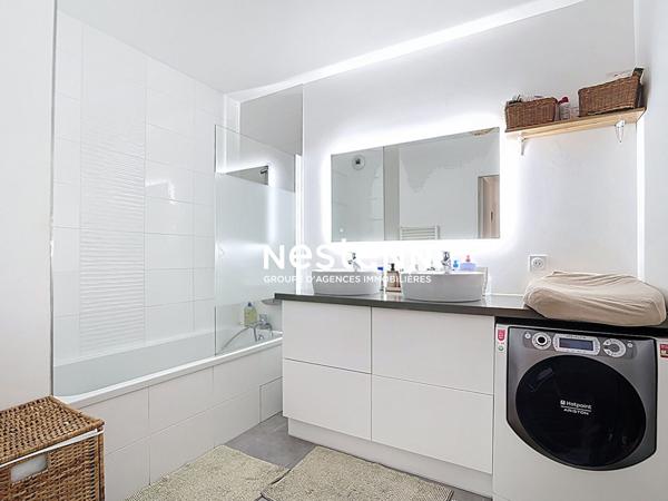 APPARTEMENT T4 RILLIEUX VILLAGE DE 76 M² AVEC BALCON ET GARAGE BOX FERMÉ
