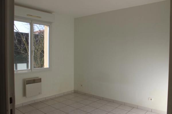 Maison de plain-pied non mitoyen à vendre 5 pièces Saint Quentin en Mauges 49)