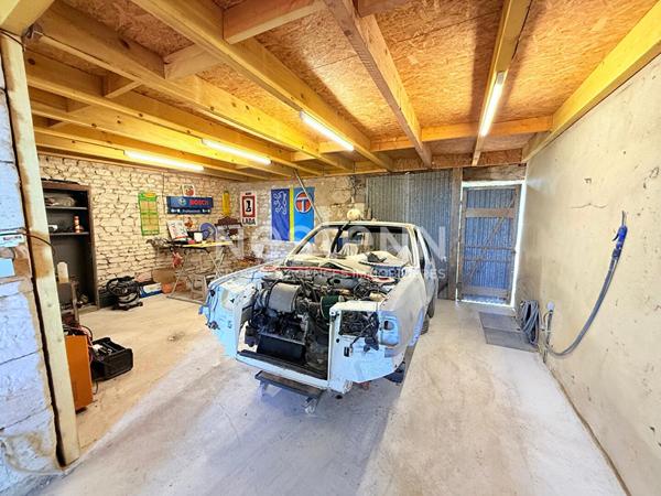 A vendre - Ensemble immobilier - 155m² - Berrie - D6000