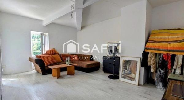 Immeuble de 3 appartements avec jardin de 140m² .