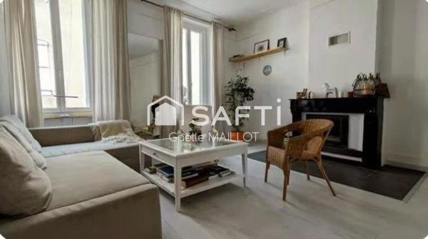 Immeuble de 3 appartements avec jardin de 140m² .
