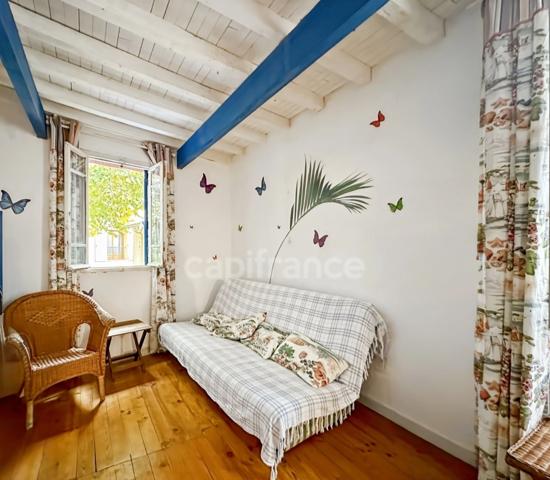 Dpt des Pyrénées Orientales (66) - A vendre à Collioure, au cœur du Vieux Village – F2 Duplex de charme sous les toits