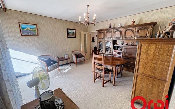 Appartement à vendre    3 pièces • 59,96 m2 Marseille 12