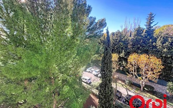 Appartement à vendre    3 pièces • 59,96 m2 Marseille 12