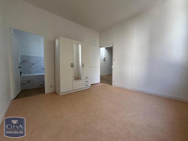 Appartement à louer 2 pièces 41m² Poitiers (86000)