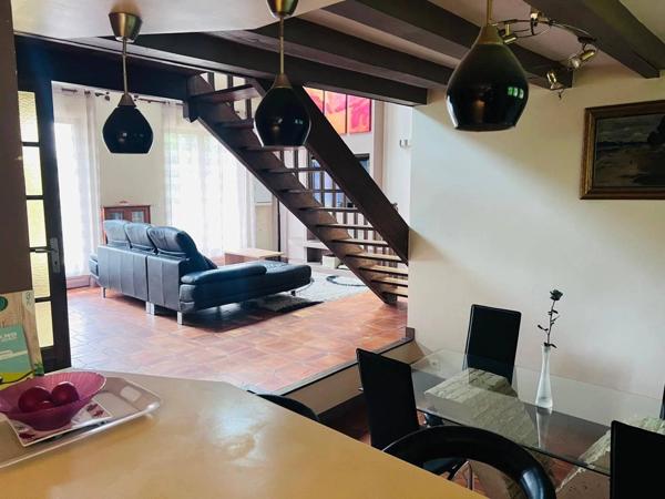 Maison familiale sans vis a vis