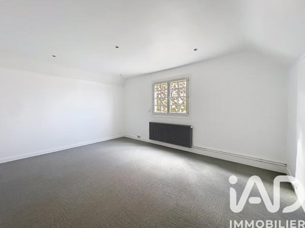 Maison à vendre 8 pièces 192 m² Le Mesnil-Esnard