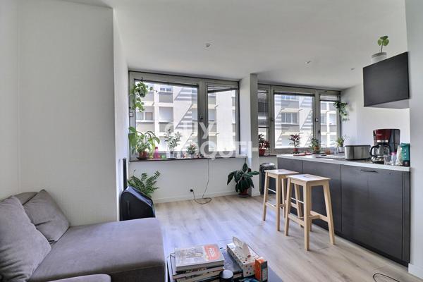T4 traversant de 90m² - Quai du Rhône / Général Frère
