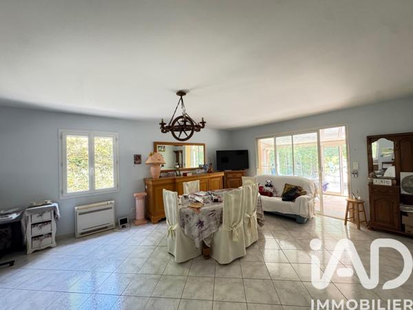 Maison à vendre 8 pièces 192 m² Pernes-les-Fontaines