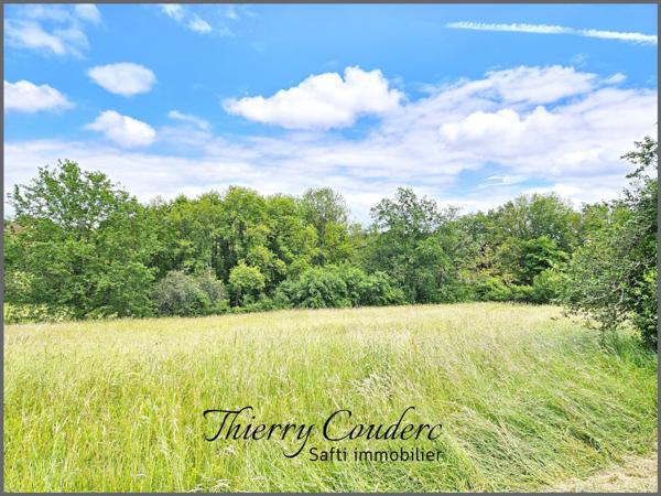 Terrain avec vue dégagée non soumis aux ABF.