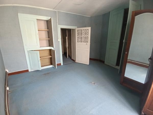 Maison de village divisible en deux lots