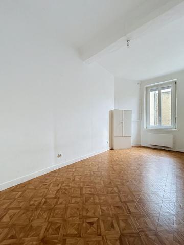 VAISE / Appartement 2 pièces 46 m2