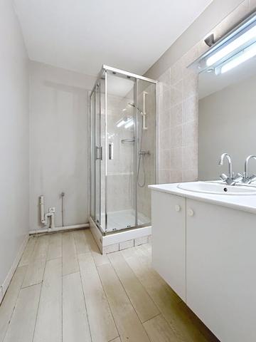 VAISE / Appartement 2 pièces 46 m2