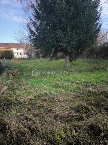 Terrain de 624 m²