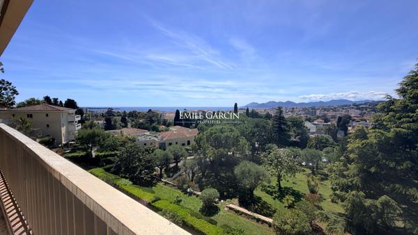 A vendre, Côte d'Azur, Cannes Oxford, Appartement, vue panoramique mer et collines