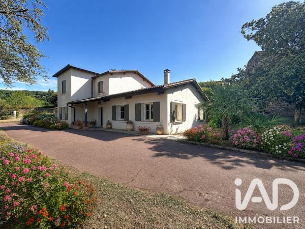 Maison à vendre 9 pièces 220 m² Saint-Cyr-au-Mont-d'Or