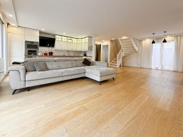 Maison Vauréal 6 pièce(s) 4 chambres