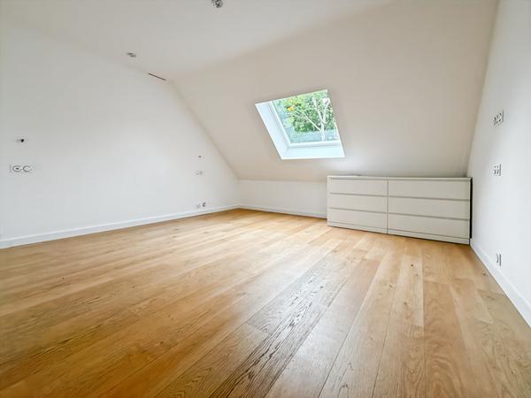 Maison Vauréal 6 pièce(s) 4 chambres