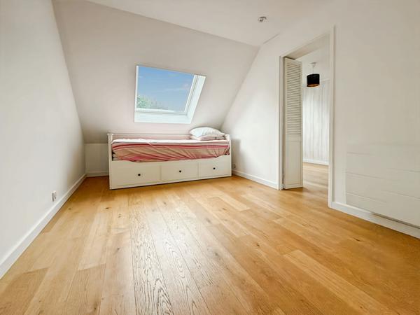 Maison Vauréal 6 pièce(s) 4 chambres