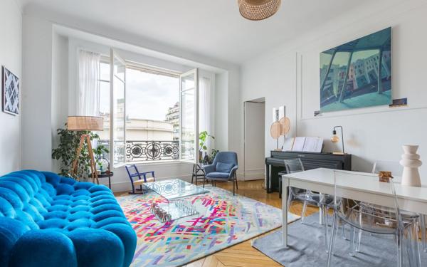 Appartement à vendre    5 pièces • 156,92 m2 Paris 17