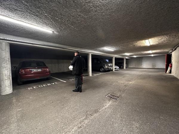 Fonds et/ou murs commerciaux à vendre à Séné dans le Morbihan (56860), ref : 56003-1261