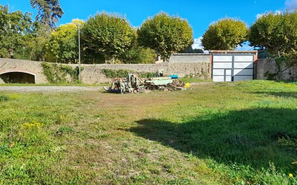 Stationnement à vendre    Saint-Hilaire