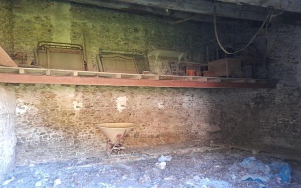 Stationnement à vendre    Saint-Hilaire