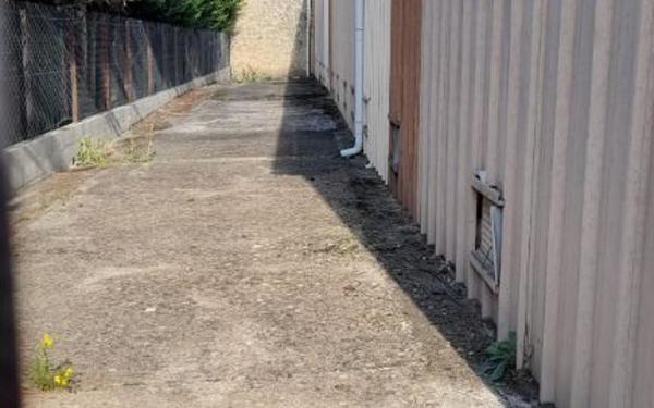 Stationnement à vendre    Saint-Hilaire