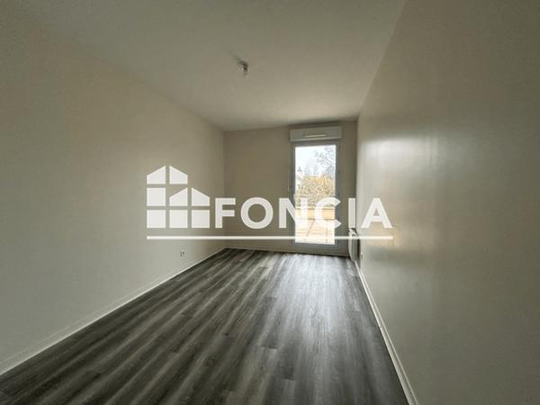 Location Appartement 4 pièces 83.6 m² - CLOS DE LA CHAPELLE La Chapelle Saint Mesmin 45380