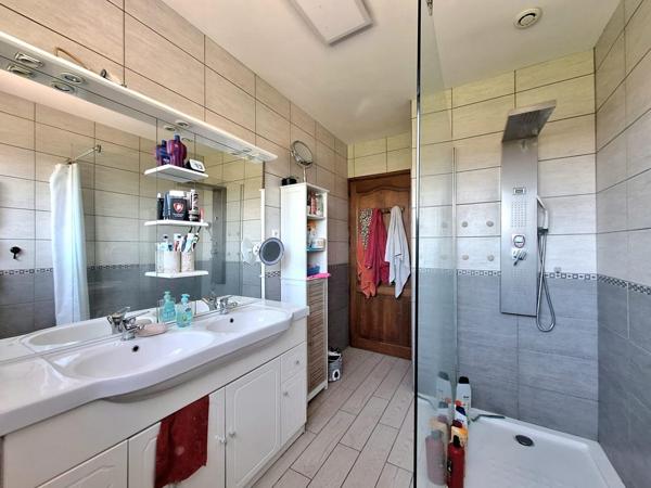 À vendre Maison 7 pièces 148 m² - Dogneville 88000