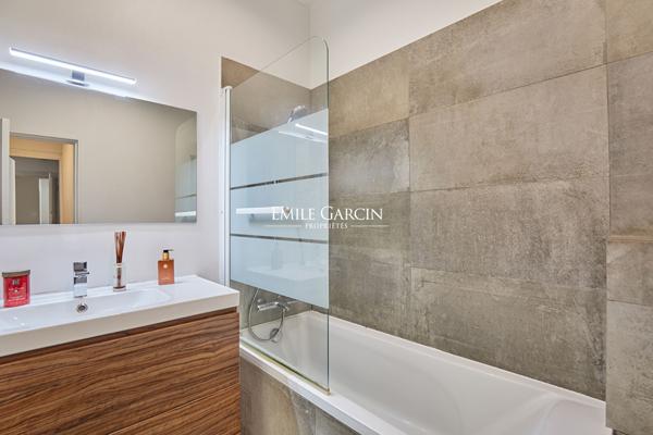 A vendre - Appartement - Paris 75004 - Proche Place des Vosges